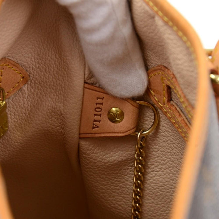 bucket pm monogram canvas bag