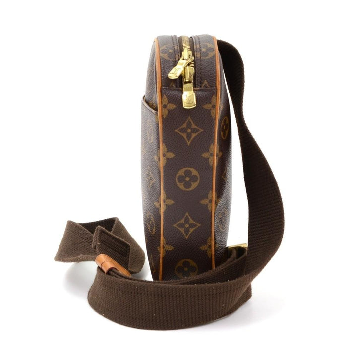 pochette gange monogram canvas messenger bag