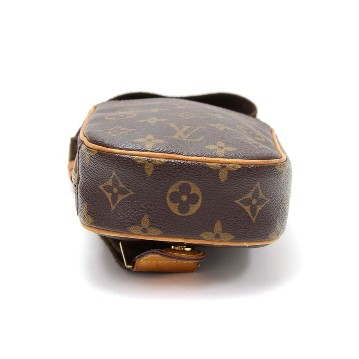 pochette gange monogram canvas messenger bag