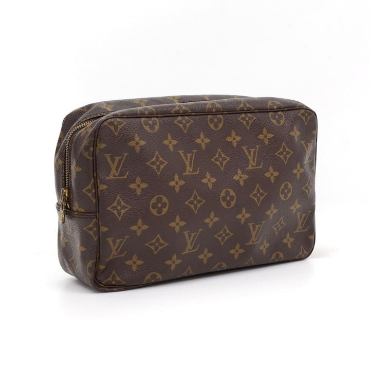 trousse toilette 28 monogram canvas cosmetic pouch