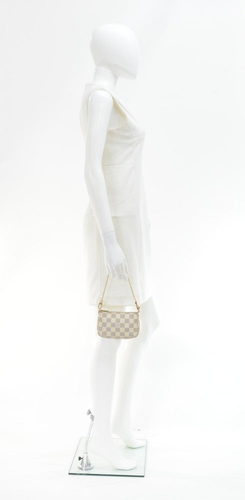 mini pochette accessoires damier azur canvas evening bag