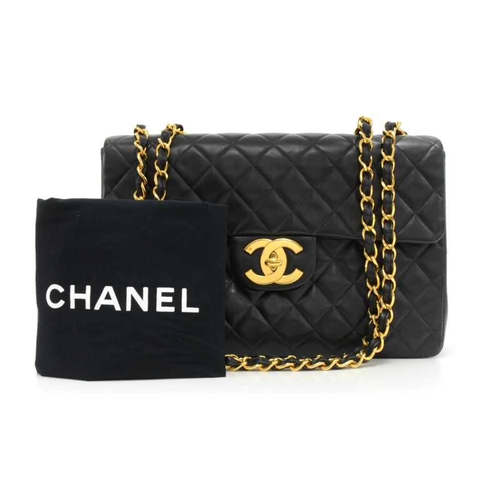 13" maxi quilted lambskin leather shoulder bag