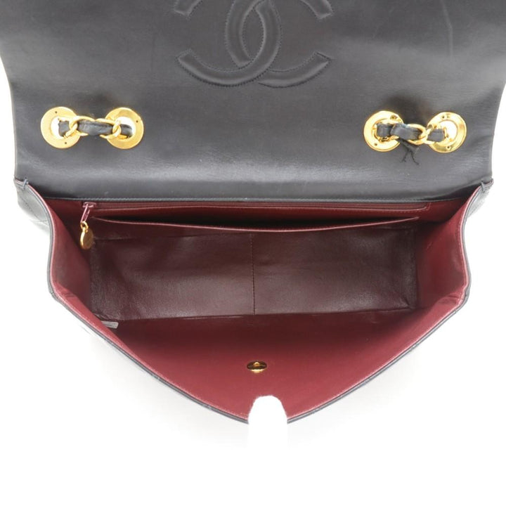 13" maxi quilted lambskin leather shoulder bag