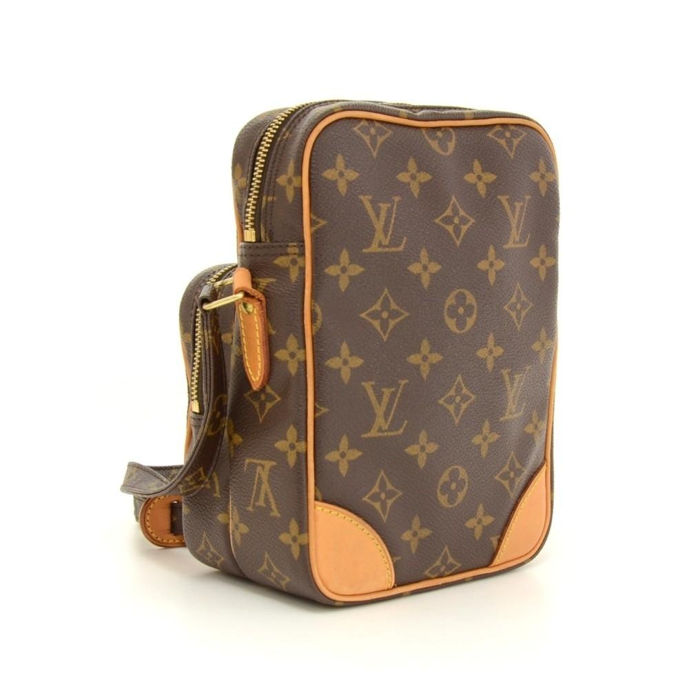 amazone monogram canvas messenger bag