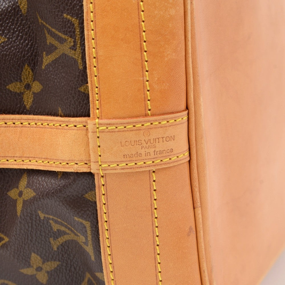noe monogram canvas shoulder bag