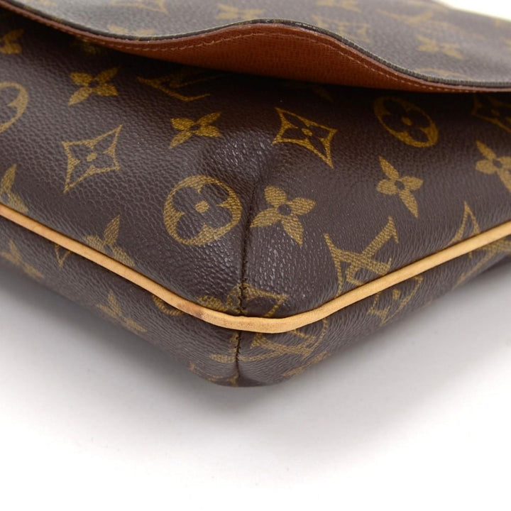 musette salsa monogram canvas shoulder bag