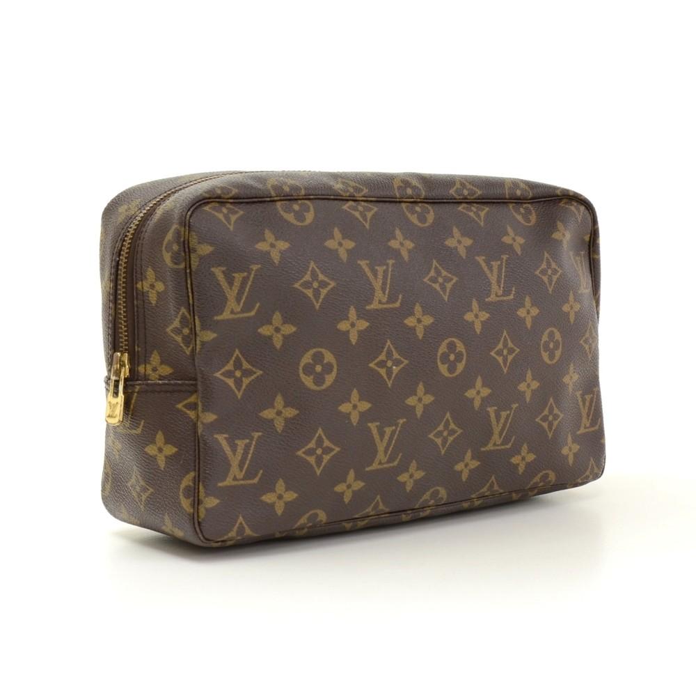 trousse toilette 28 monogram canvas cosmetic pouch