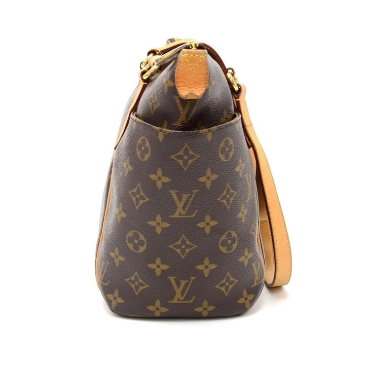 totally pm monogram canvas shoulder handbag