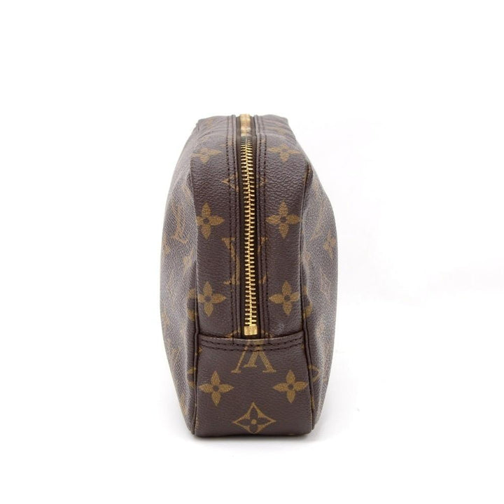 trousse toilette 23 monogram canvas cosmetic pouch