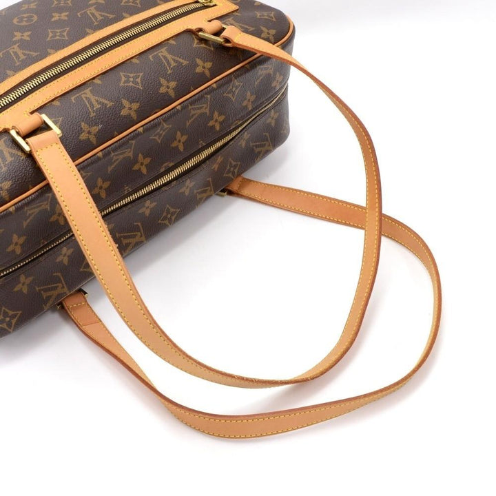 cite gm monogram canvas shoulder bag