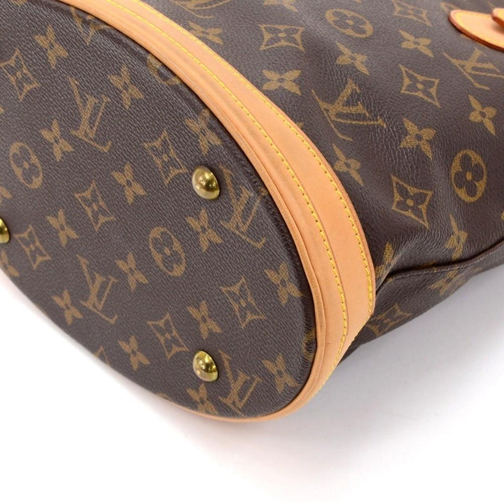 bucket pm monogram canvas shoulder bag
