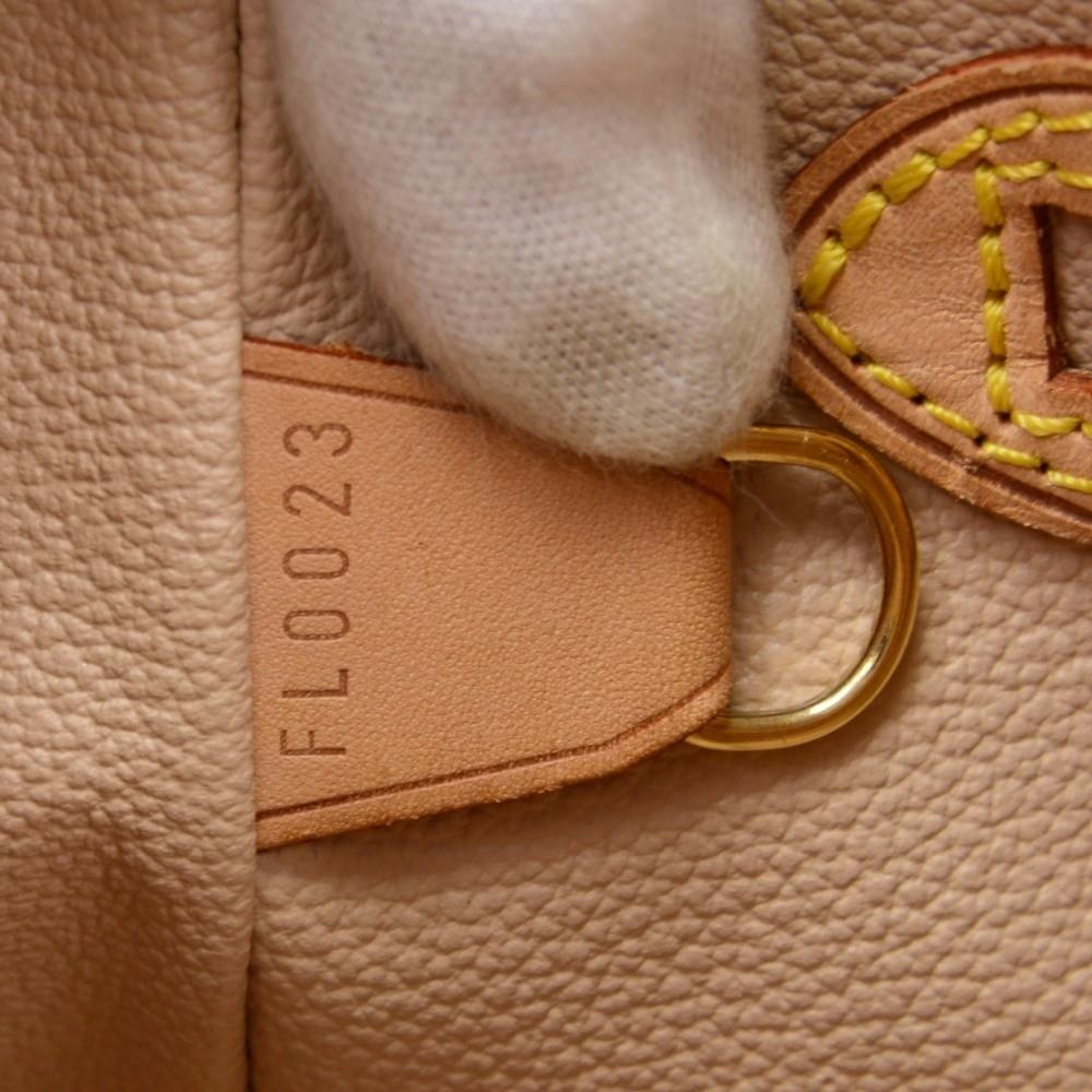 bucket pm monogram canvas shoulder bag