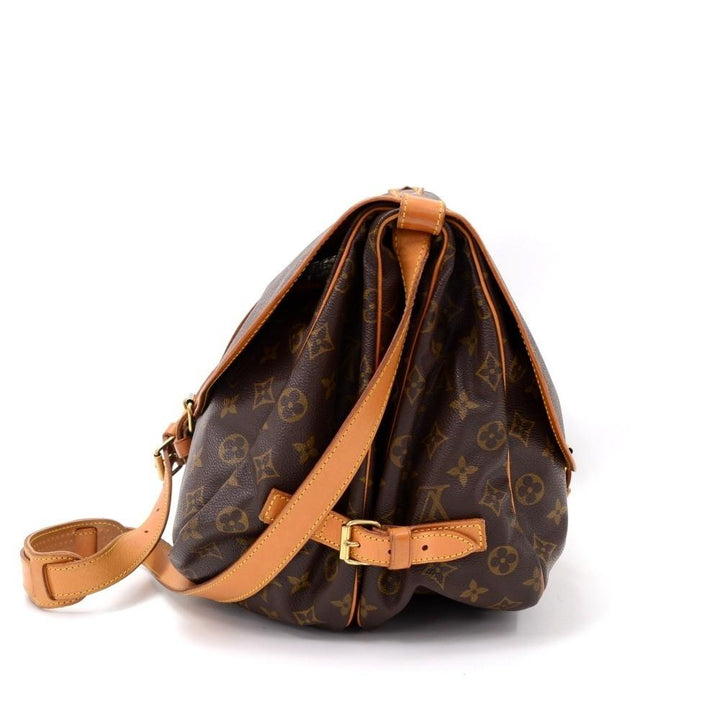 saumur 35 monogram canvas shoulder bag