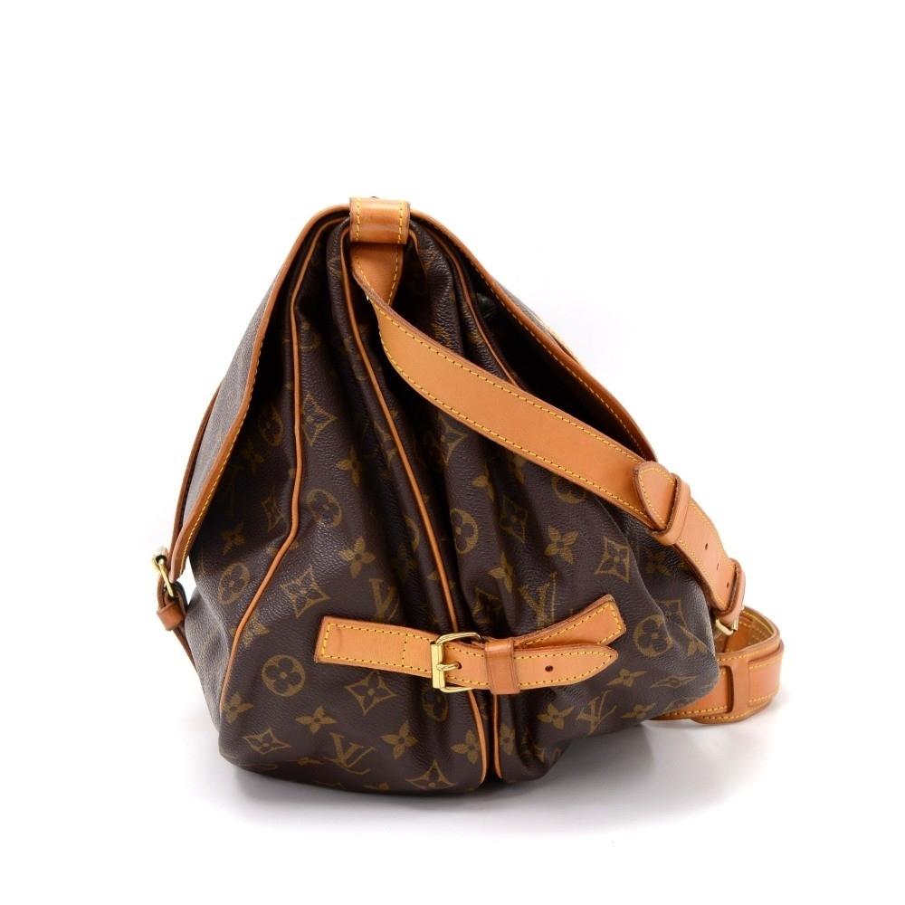 saumur 35 monogram canvas shoulder bag