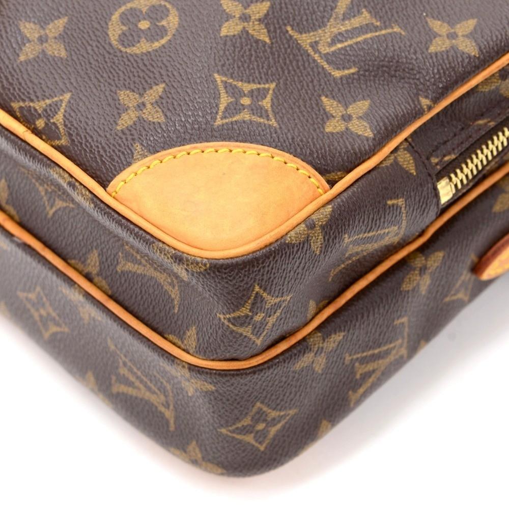 amazone monogram canvas messenger bag