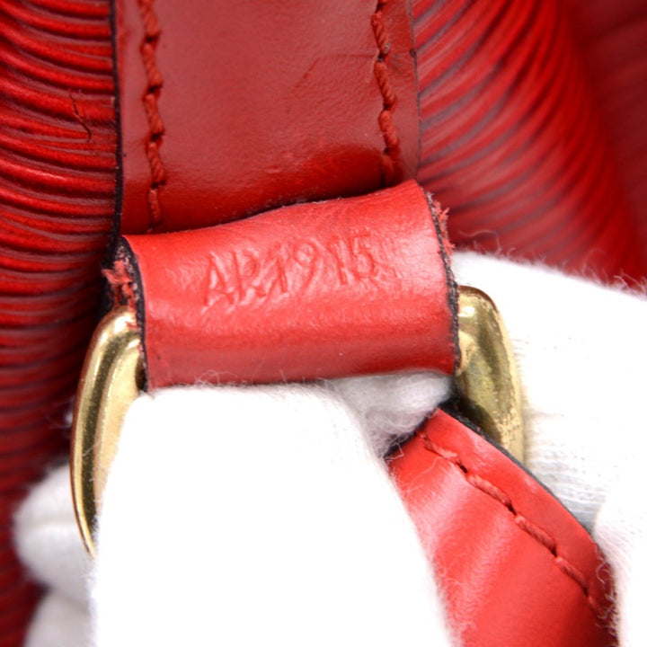 petit noe red epi leather bag