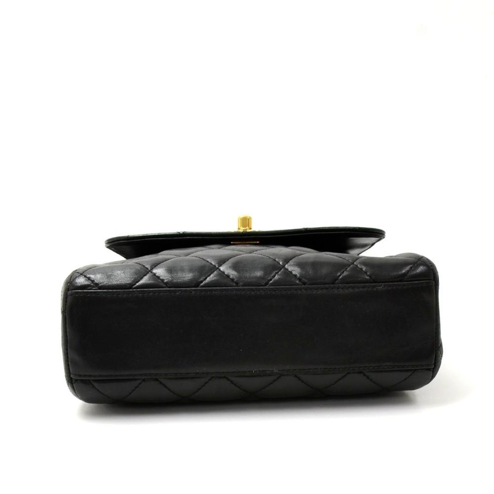 8" quilted lambskin leather shoulder bag