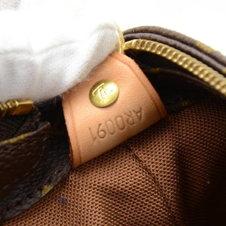 cabas mezzo monogram canvas tote bag
