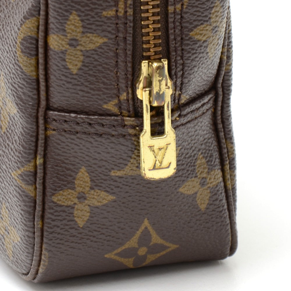 trousse toilette 23 monogram canvas cosmetic pouch