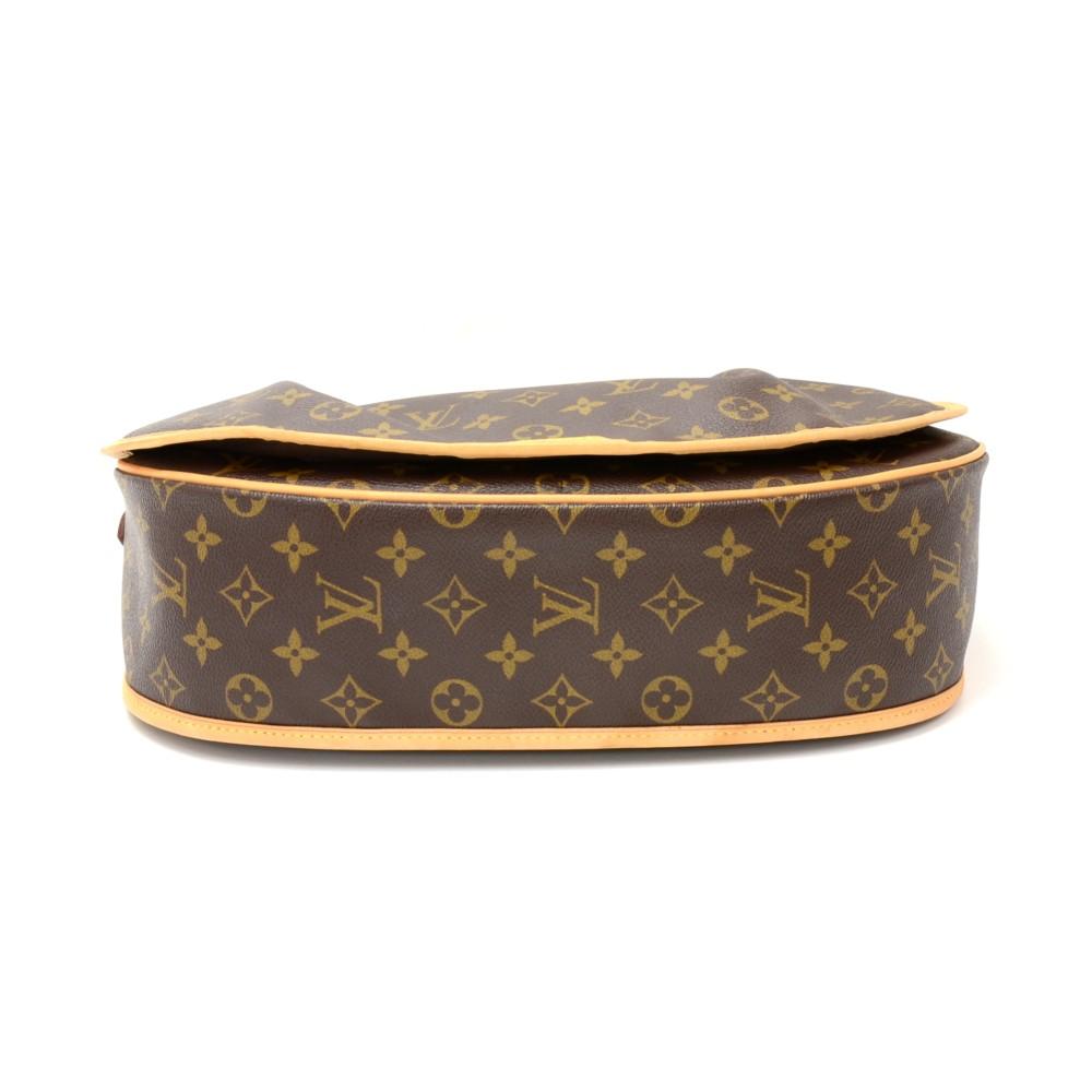 menilmontant mm monogram canvas shoulder bag