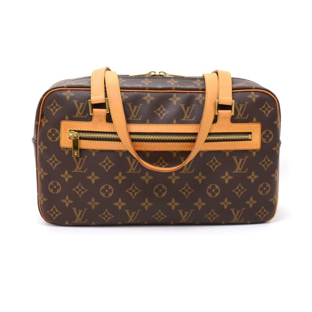 cite gm monogram canvas shoulder bag