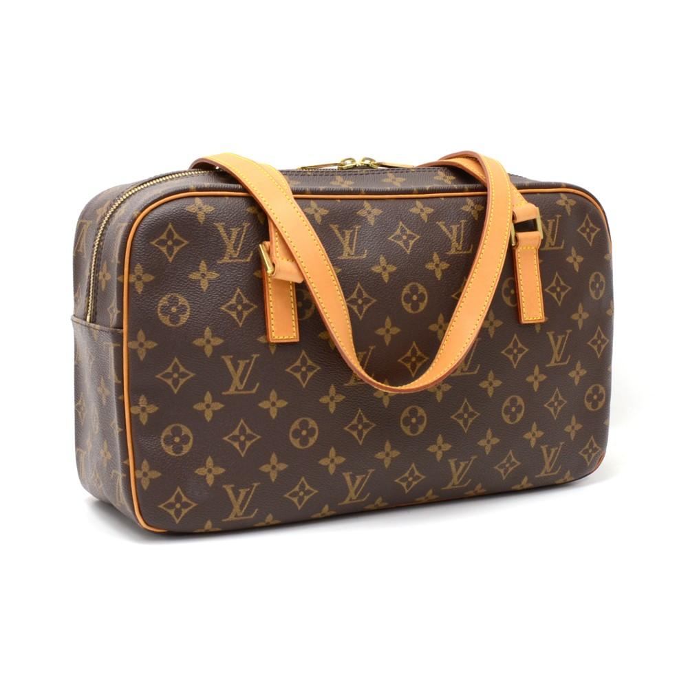 cite gm monogram canvas shoulder bag