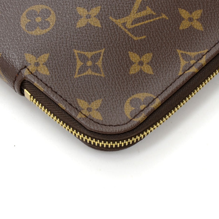 poche documents portfolio monogram canvas clutch bag