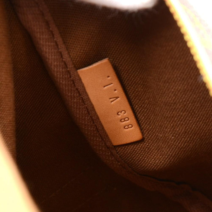 saumur 35 monogram canvas shoulder bag