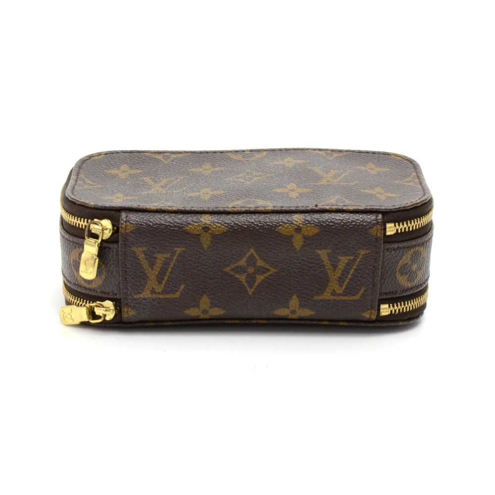 trousse blush pm monogram canvas cosmetic case