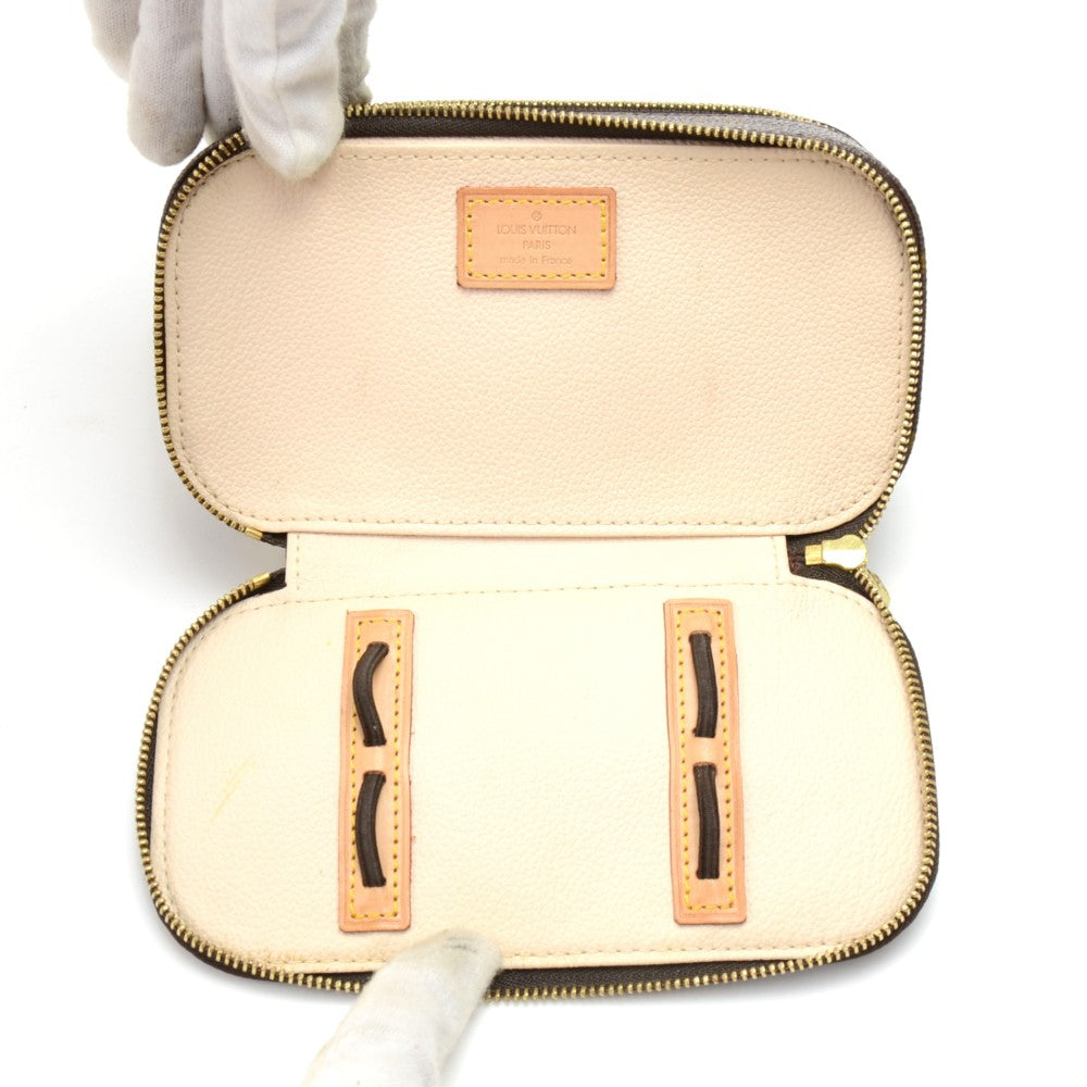 trousse blush pm monogram canvas cosmetic case