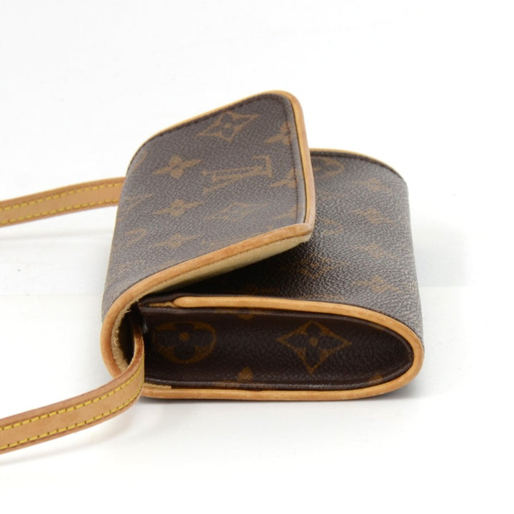 pochette twin pm monogram canvas shoulder bag