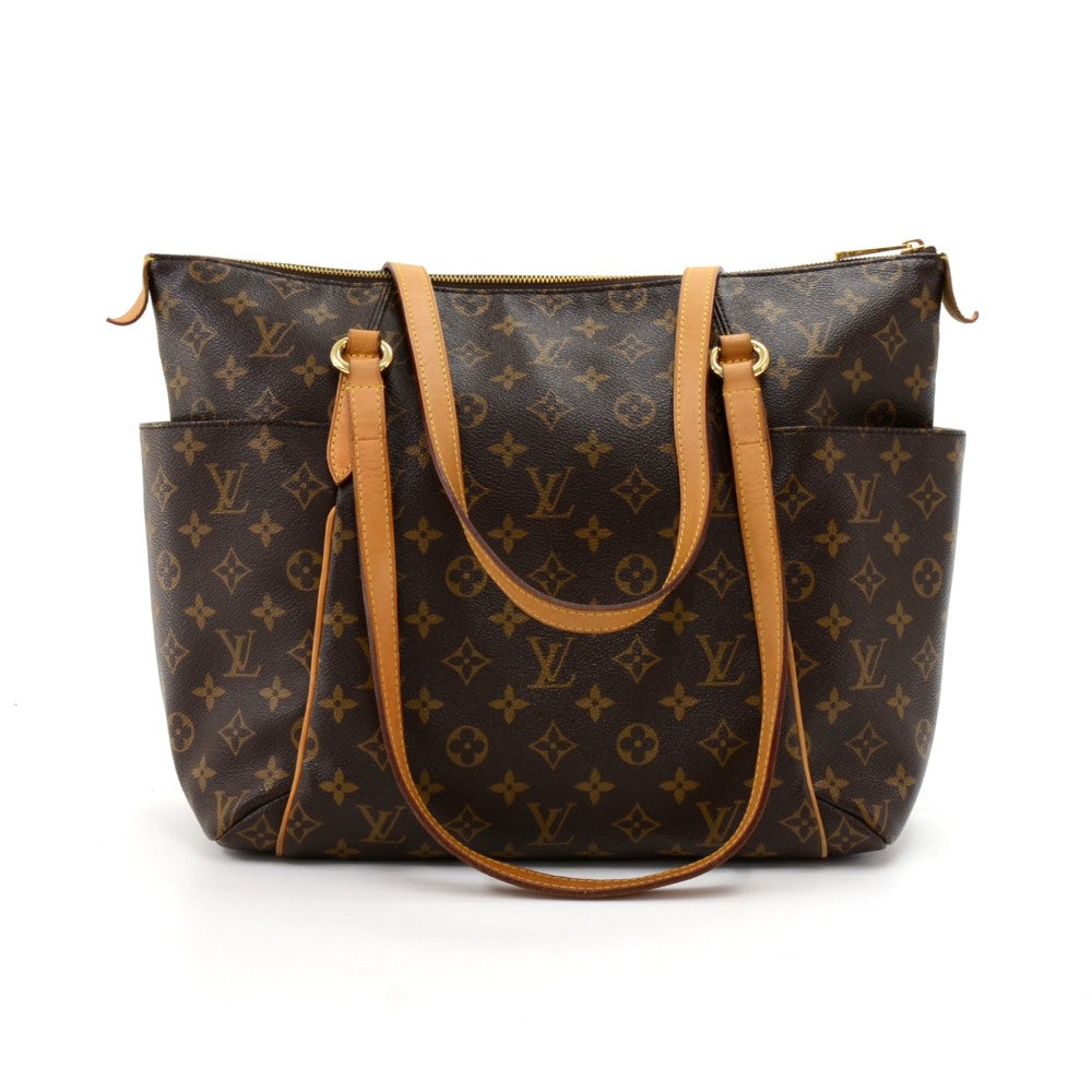 totally pm monogram canvas shoulder bag