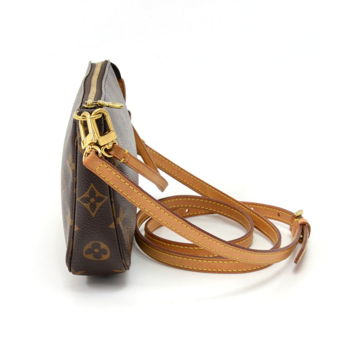 pochette accessories monogram canvas shoulder bag