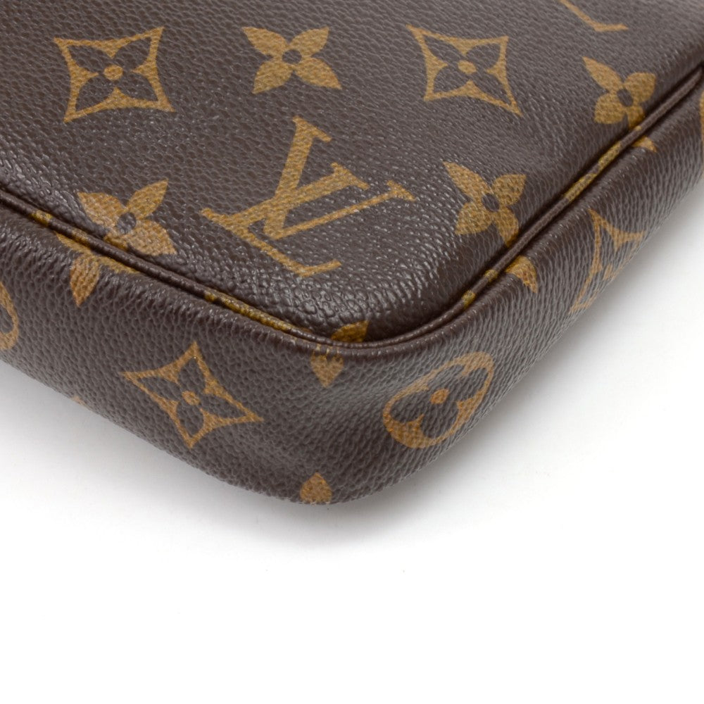 pochette accessories monogram canvas shoulder bag