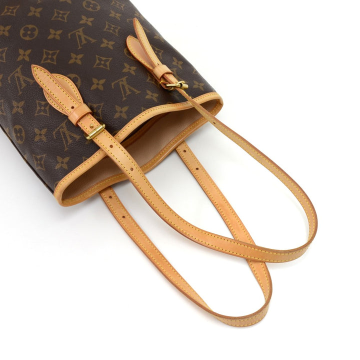 bucket pm monogram canvas shoulder bag