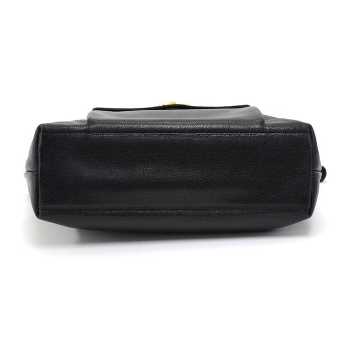 large caviar leather shoulder bag