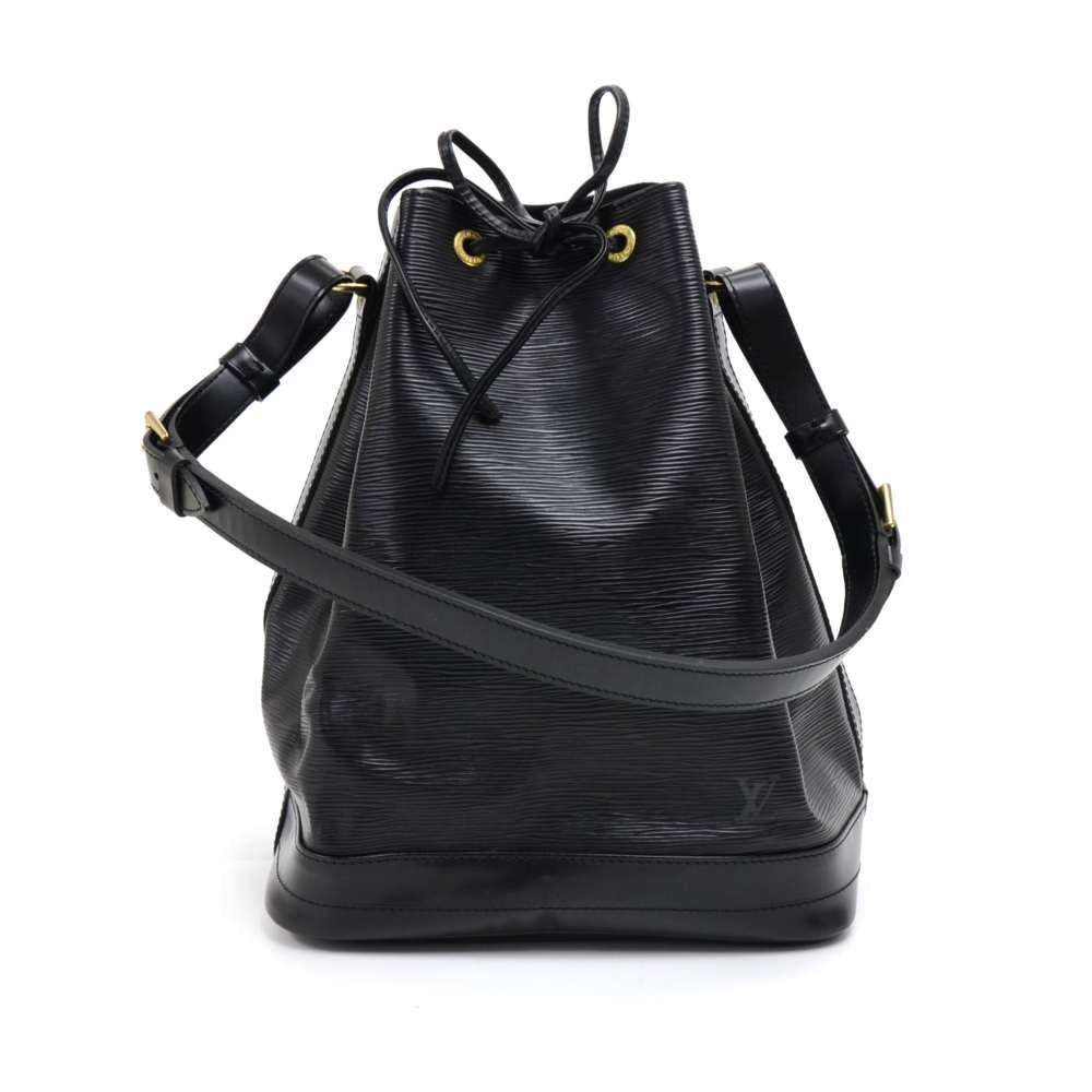 large noe epi leather shoulder bag
