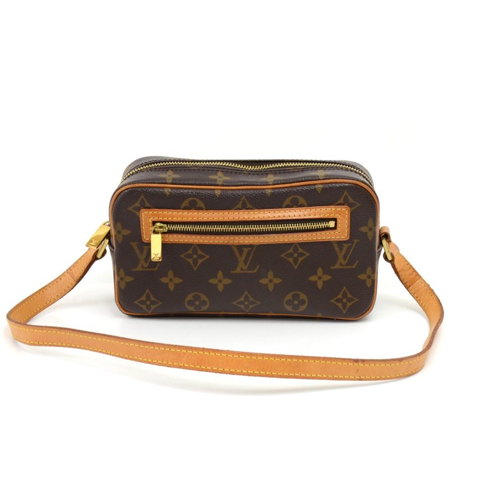 pochette cite monogram canvas shoulder bag