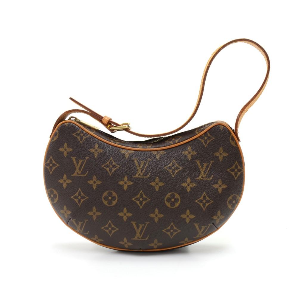 pochette croissant pm monogram canvas shoulder bag