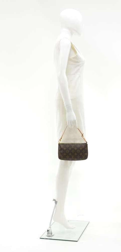 pochette accessoires monogram canvas evening bag