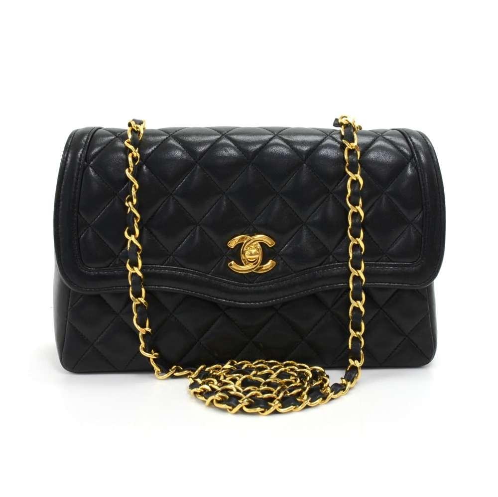 9" quilted lambskin leather shoulder bag