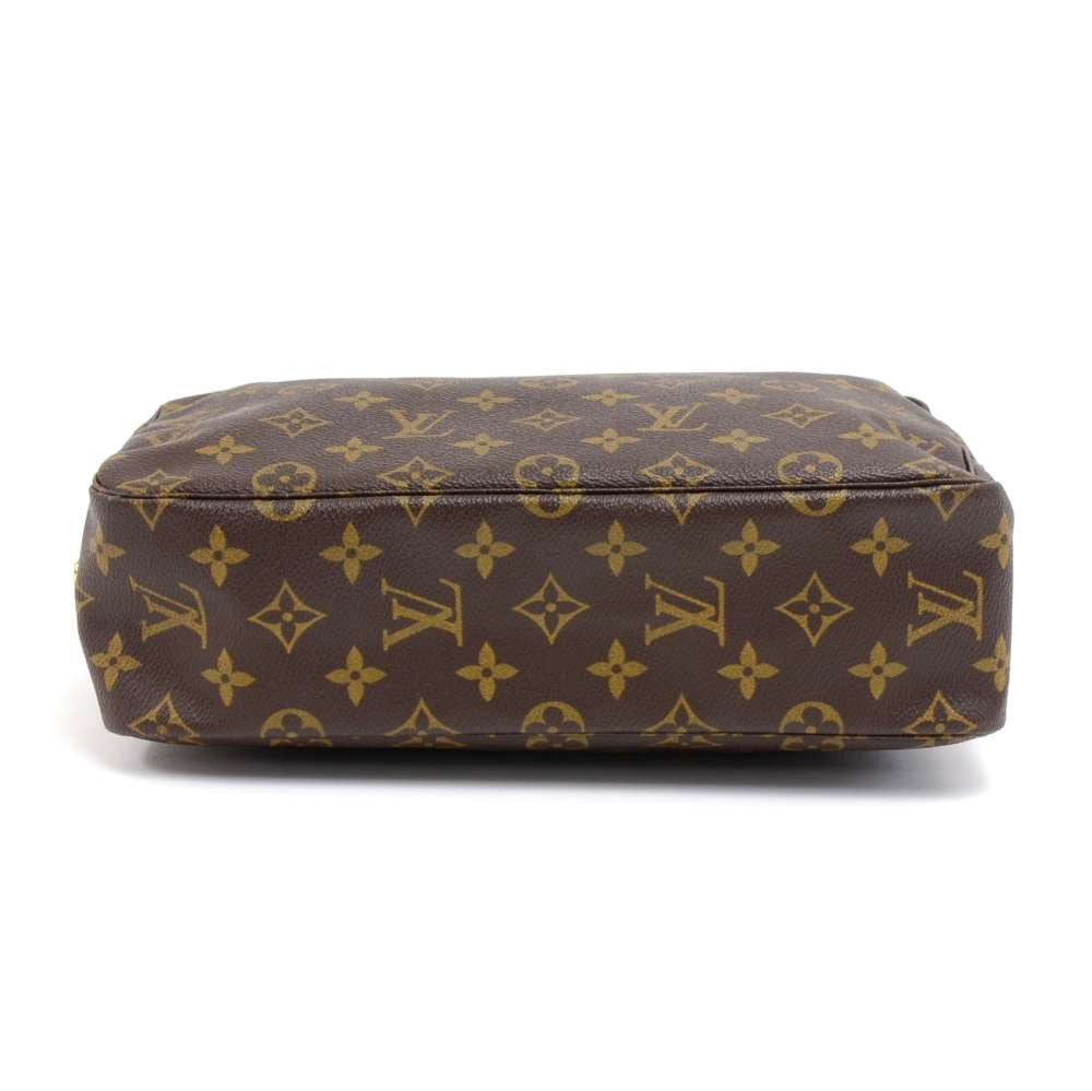 trousse toilette 28 monogram canvas cosmetic pouch