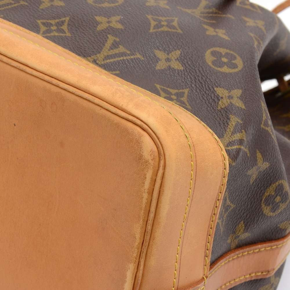 noe monogram canvas large shoulder bag