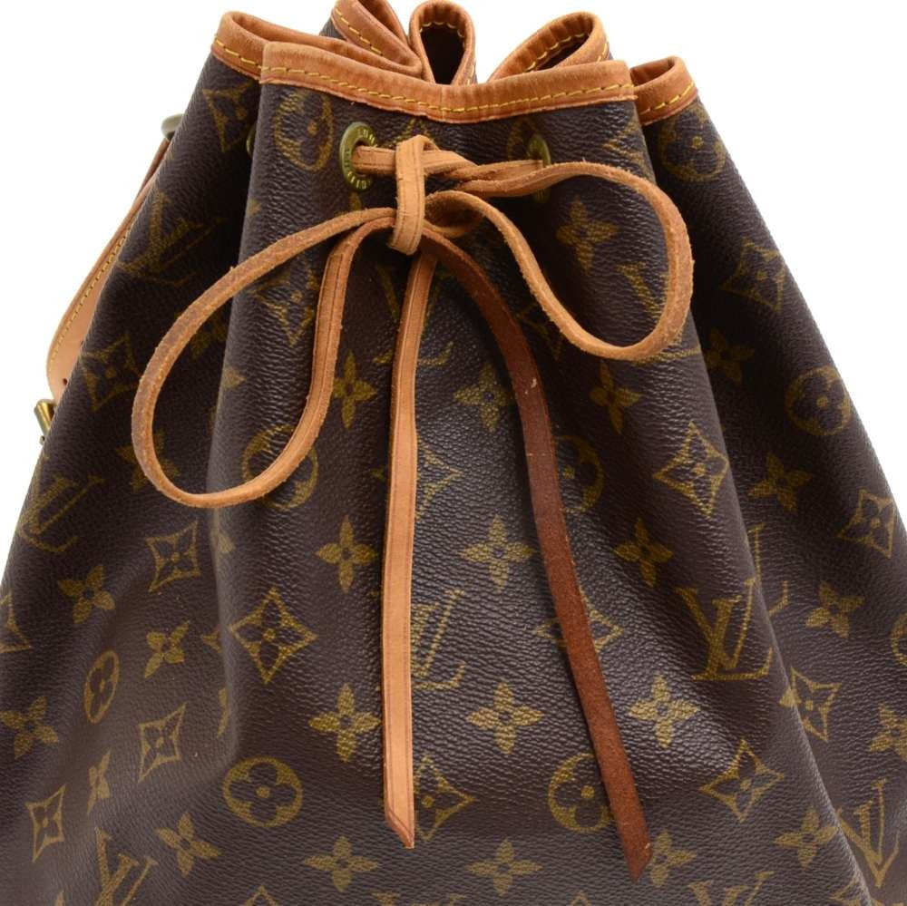 noe monogram canvas large shoulder bag