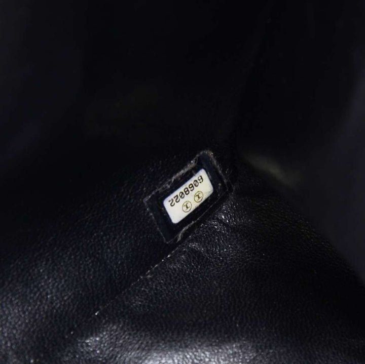jumbo smooth caviar leather tote bag
