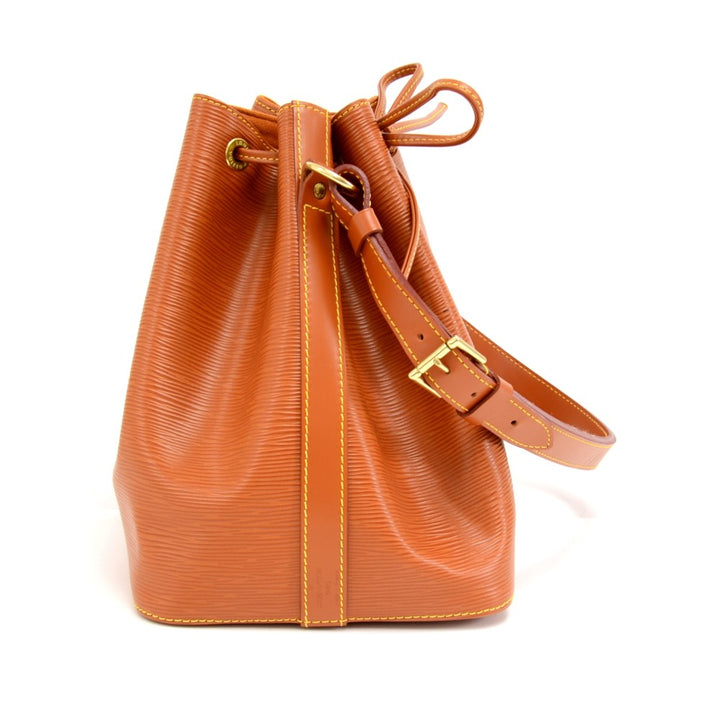 petit noe orange epi leather bag