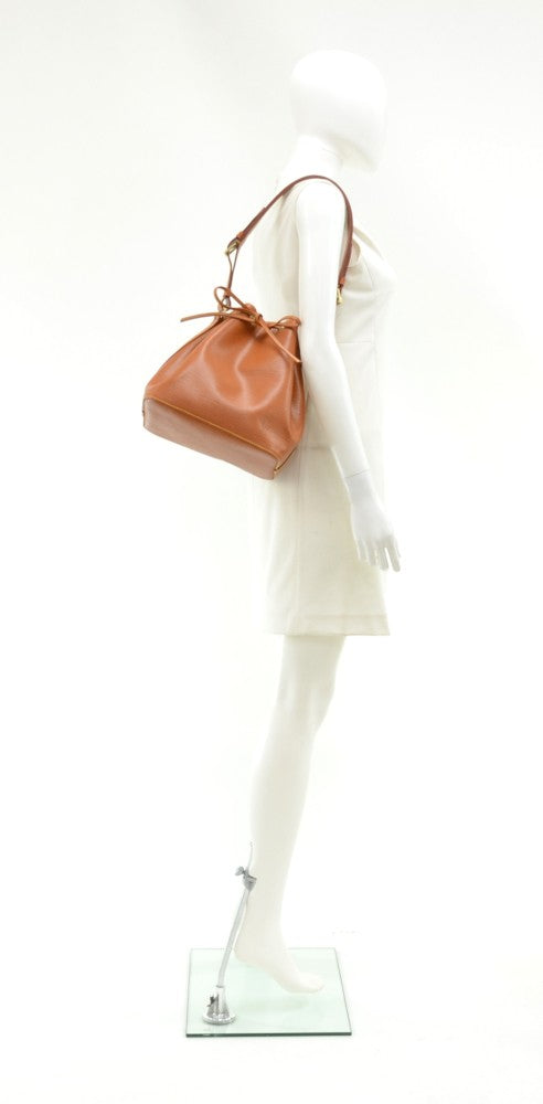 petit noe orange epi leather bag