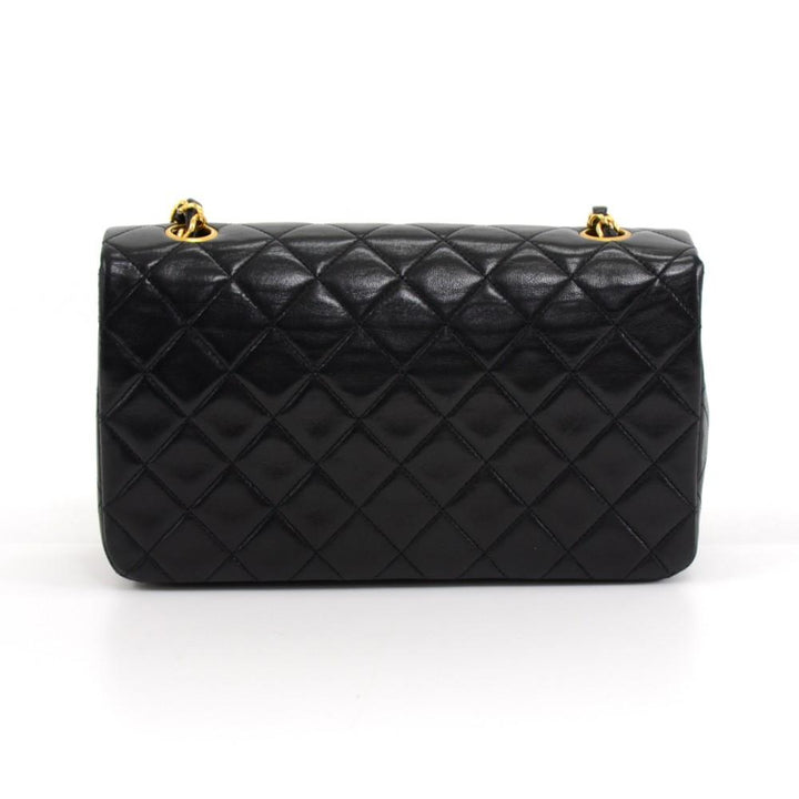 9" classic quilted lambskin leather shoulder bag
