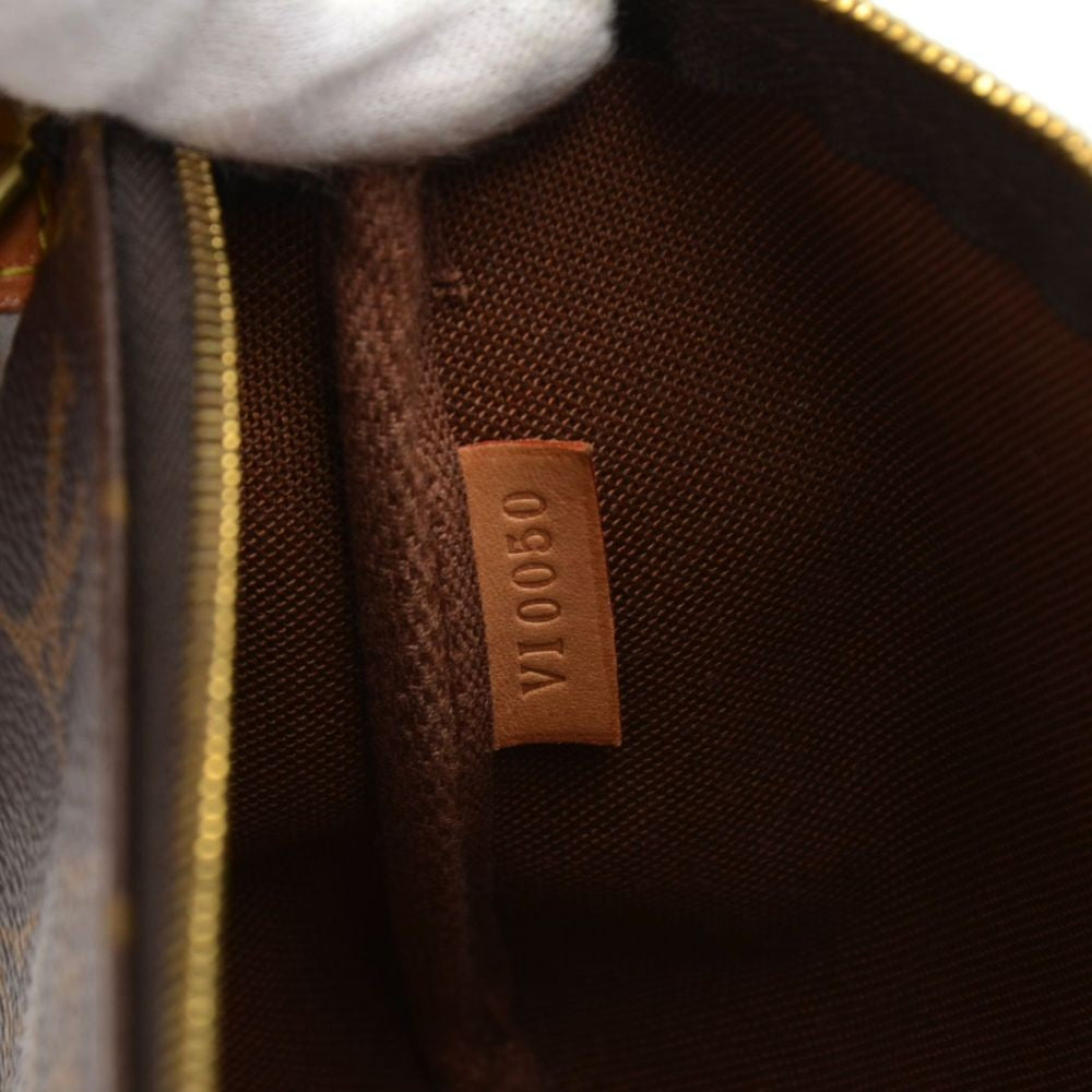 pochette accessoires monogram canvas evening bag