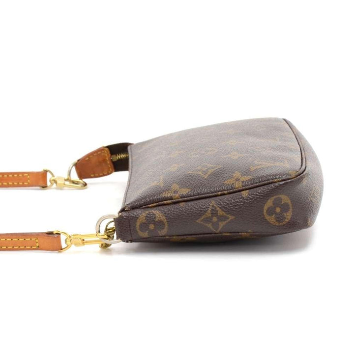 pochette accessoires monogram canvas bag with long strap